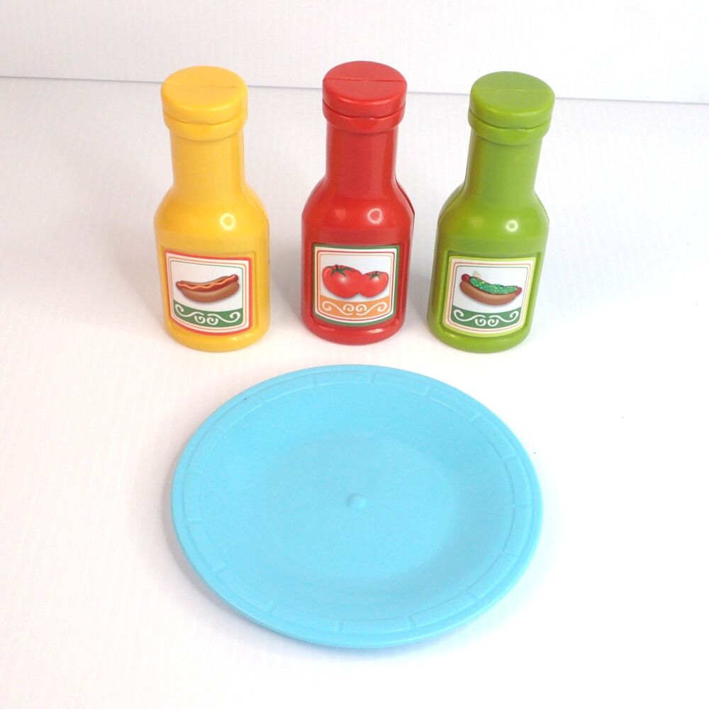 Step 2 Pretend Play Kitchen Replacement Ketchup, Mustard, Relish & Plate